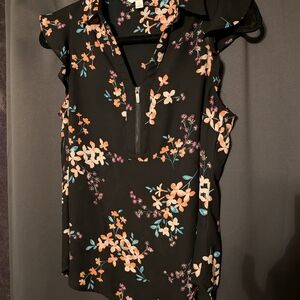Candie's Black Floral Zip-Front Sleeveless Blouse